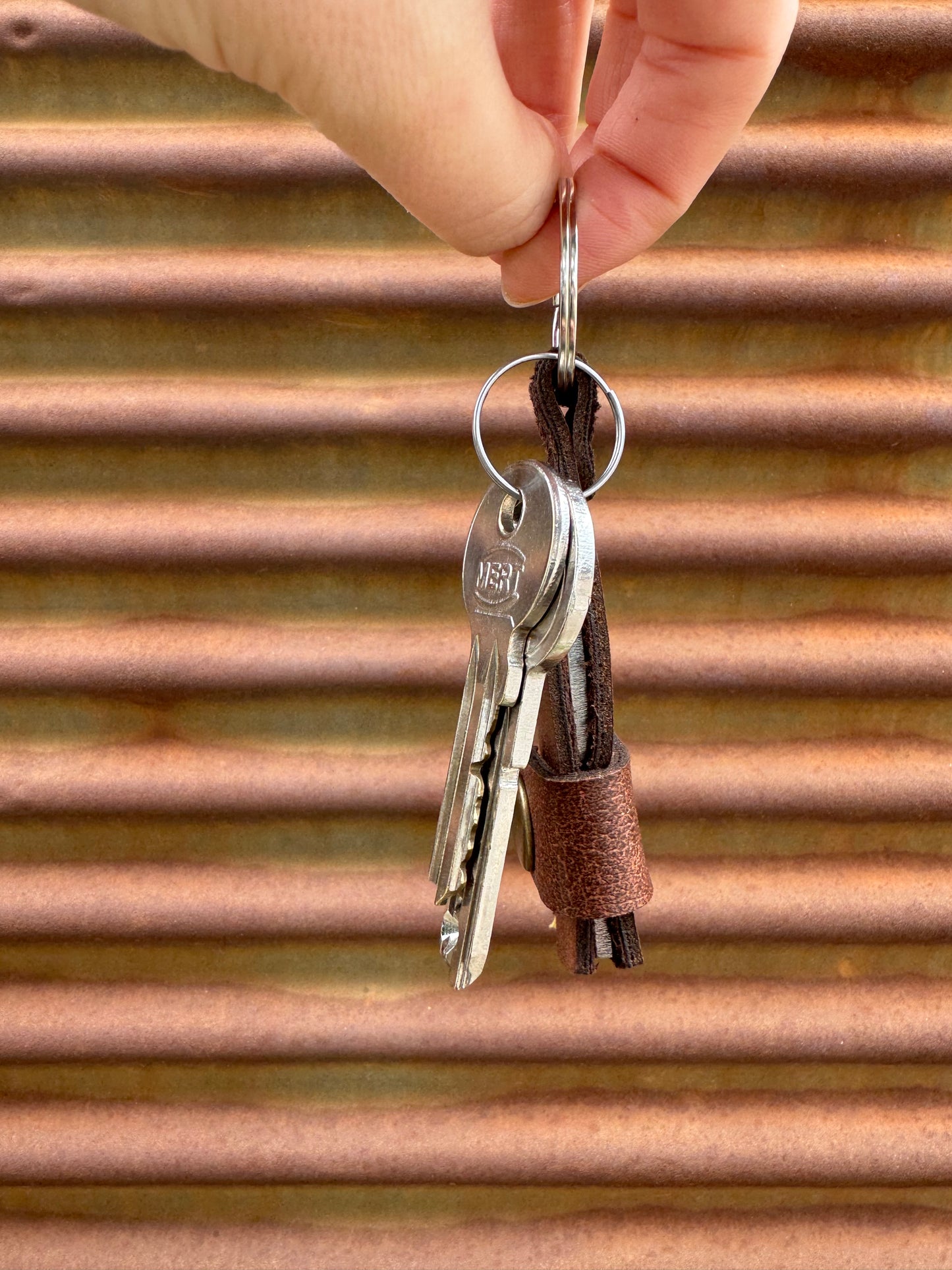 Mini bıçaklı keskin anahtarlık gazoz açma aparatlı