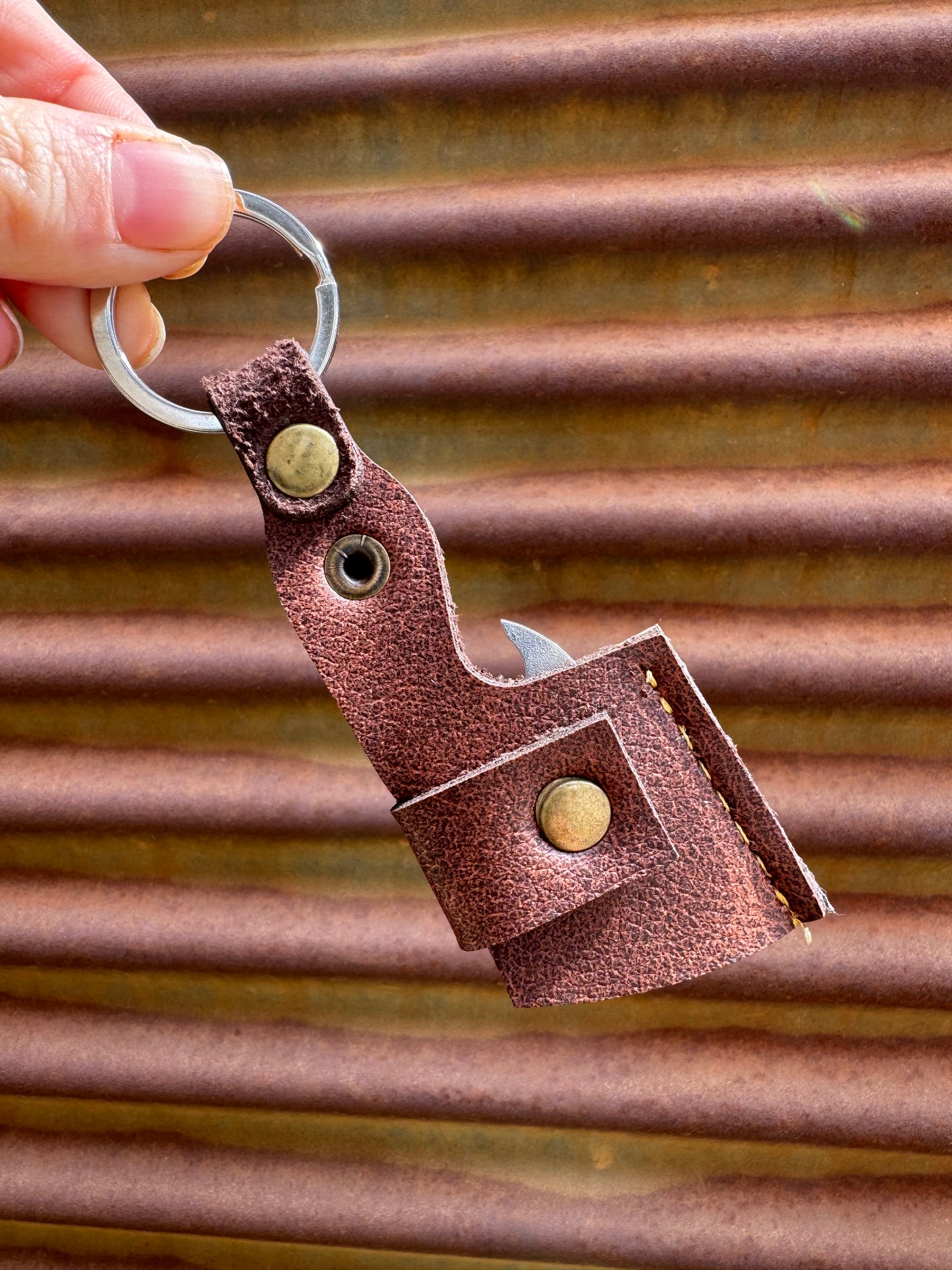 Mini bıçaklı keskin anahtarlık gazoz açma aparatlı