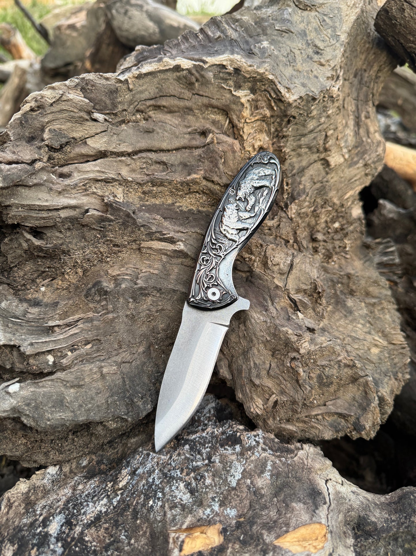 Şikar model ayı işlemeli efsane flipper mekanizmalı kamp çakısı